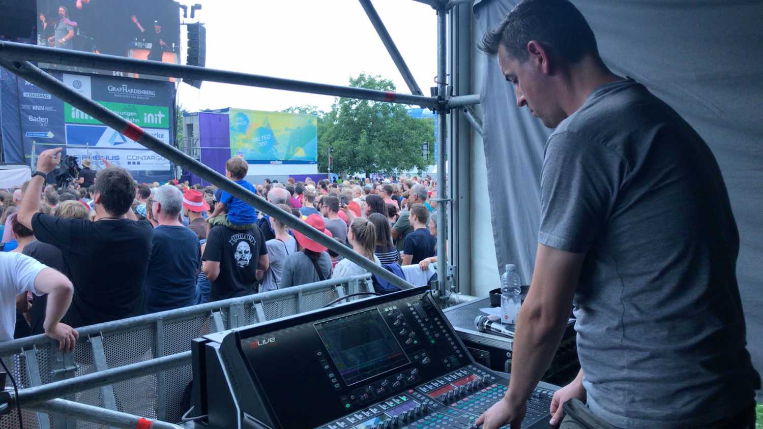 Technical director and FOH engineer Ansgar Friemel Technical director and FOH engineer Ansgar Friemel
