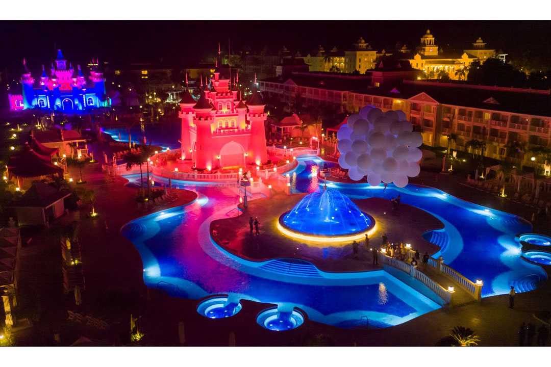 The resort is in the popular tourist destination of Punta Cana The resort is in the popular tourist destination of Punta Cana