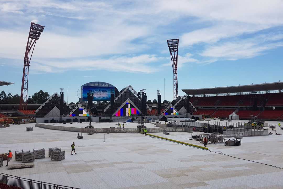 Mojo installed a complete Supatrac system to ensure the best possible pitch protection Mojo installed a complete Supatrac system to ensure the best possible pitch protection