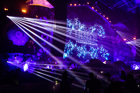 The Abu Dhabi event featured live local and international DJs