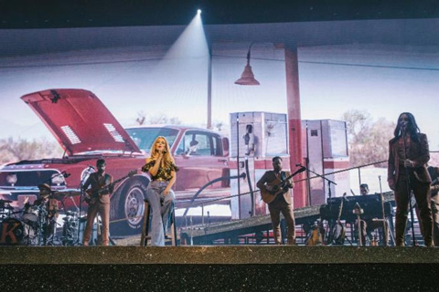 Kylie Minogue's Golden Tour, with video content designed by Tom Colbourne, Rob Sinclair, and Blue Leach (© Andrew Whitton)
