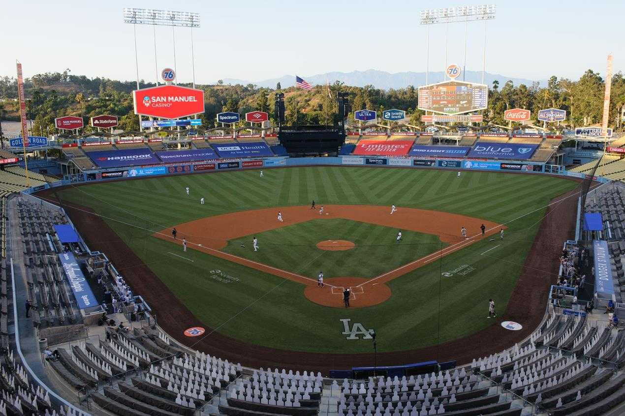 Dodger Stadium is now home to an L-Acoustics K2 sound system (photo: Jon SooHoo / Los Angeles Dodgers) Dodger Stadium is now home to an L-Acoustics K2 sound system (photo: Jon SooHoo / Los Angeles Dodgers)