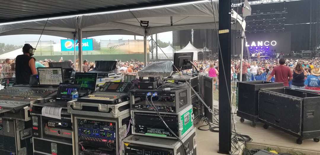 A pair of Festival Boxes created a link between the Stage and FOH via two high bandwidth, duplex fibre streams A pair of Festival Boxes created a link between the Stage and FOH via two high bandwidth, duplex fibre streams