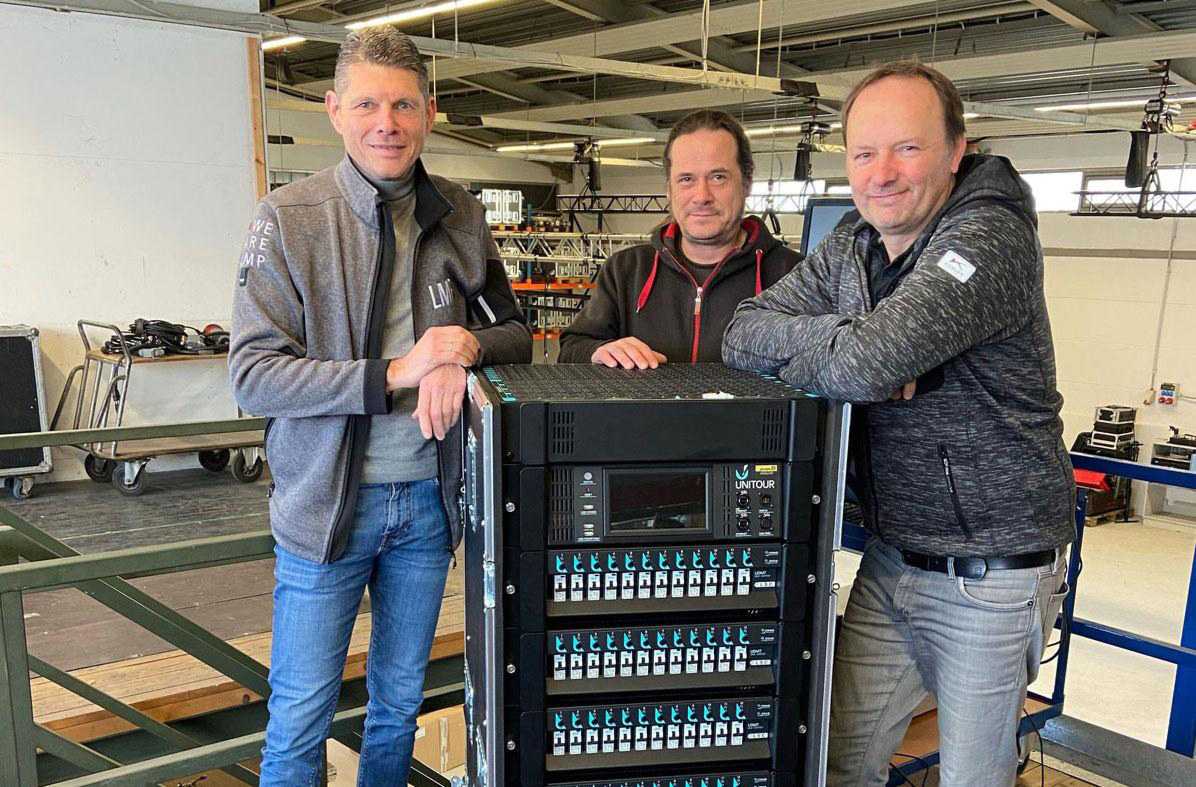Ecky Zudrop of LMP Lichttechnik with Elmar Hartmann and Klaus Mayer of gruppe20 Ecky Zudrop of LMP Lichttechnik with Elmar Hartmann and Klaus Mayer of gruppe20